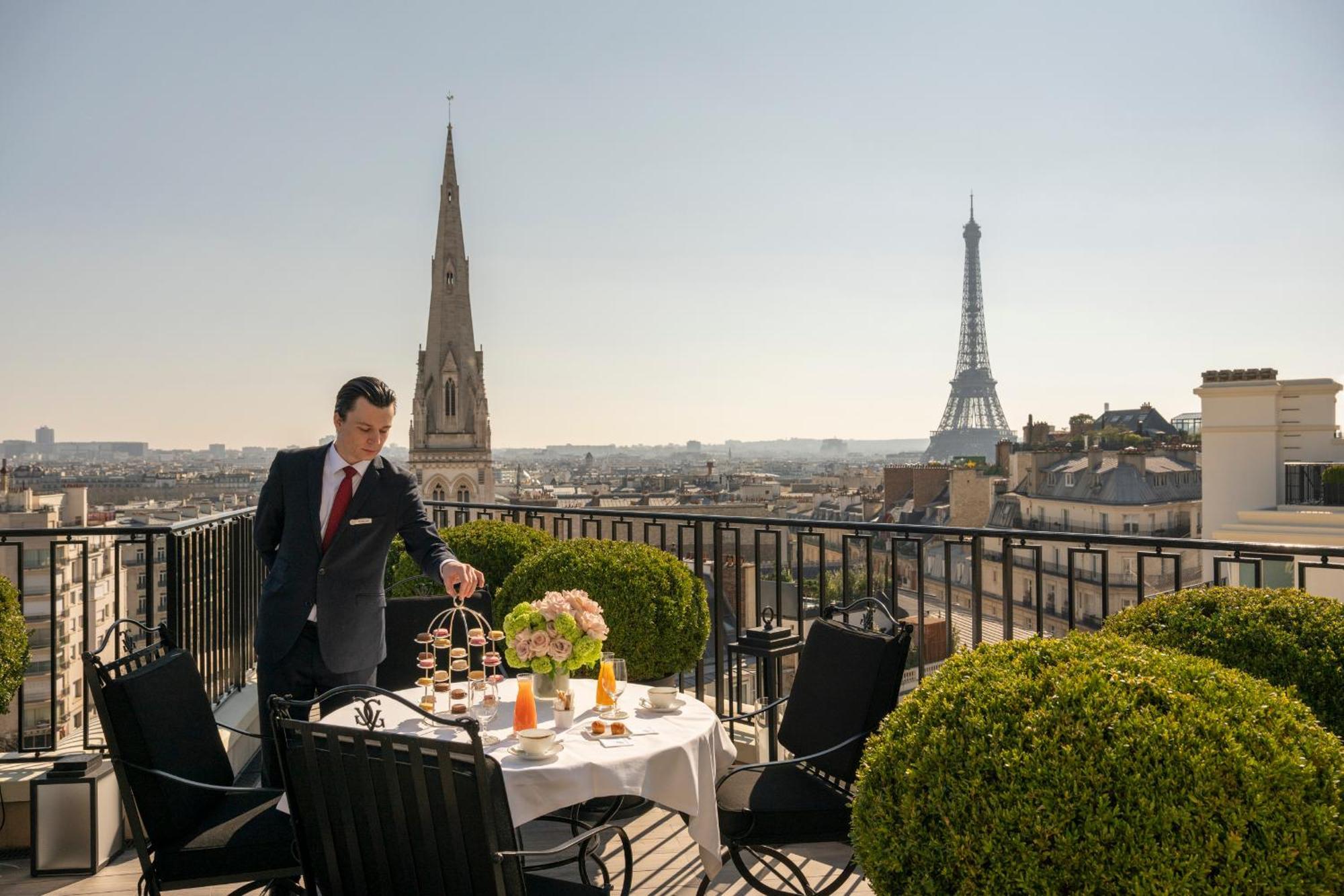 Four Seasons George V Parigi