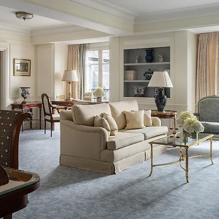 Four Seasons George V Hotel Paris