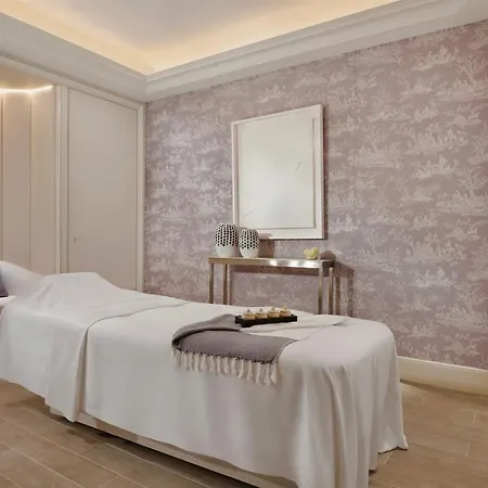 Four Seasons George V Parigi