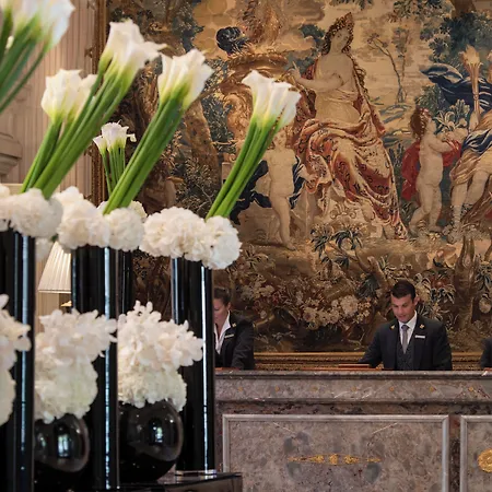 Hotel Four Seasons George V Paris