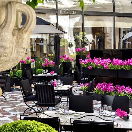 Hotel Four Seasons George V