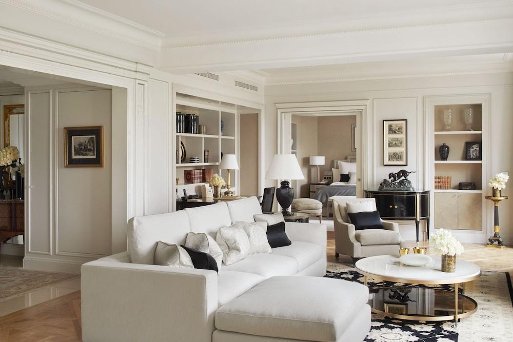 Hotel Four Seasons George V Parigi