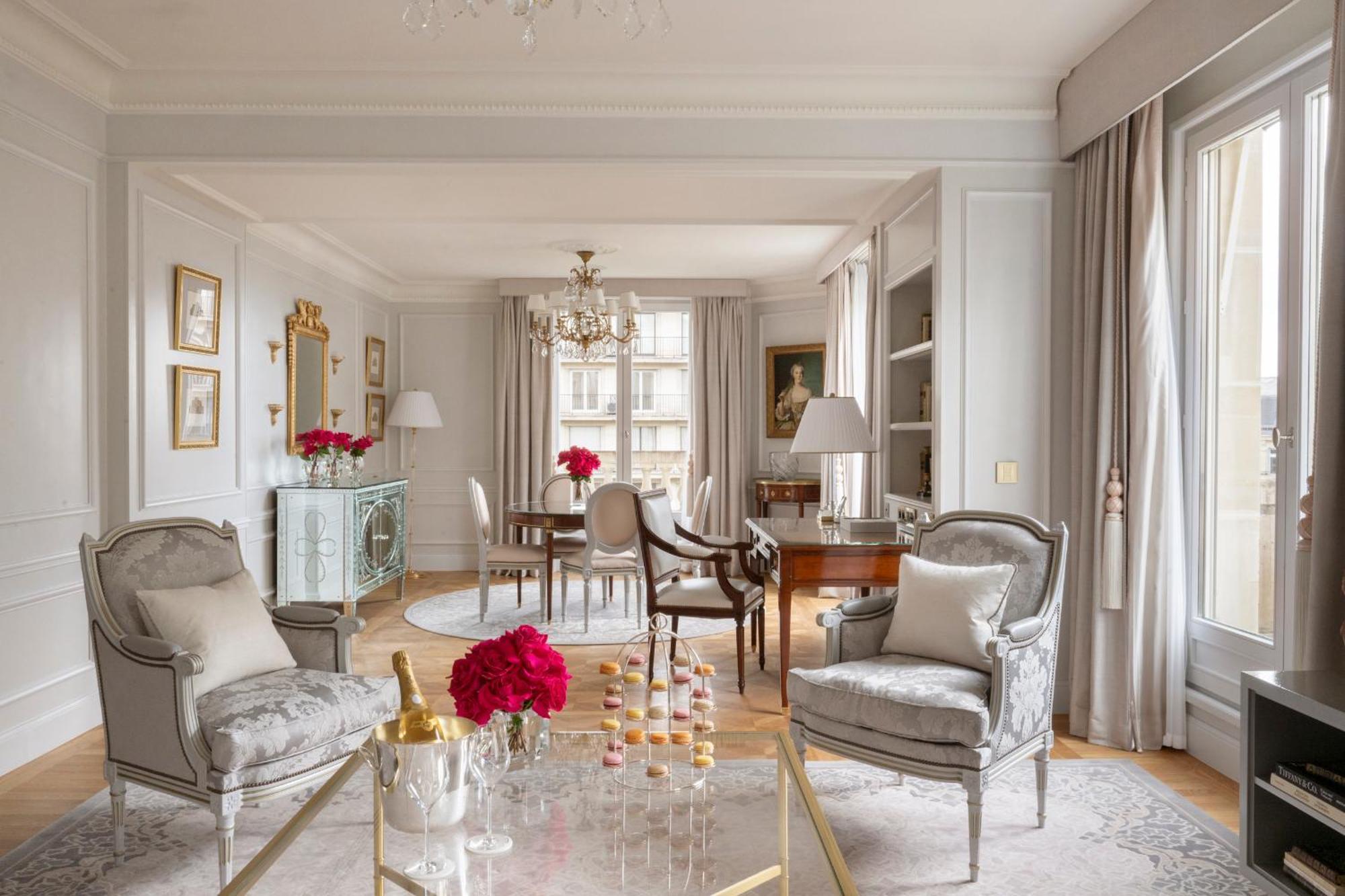 Four Seasons George V Paris