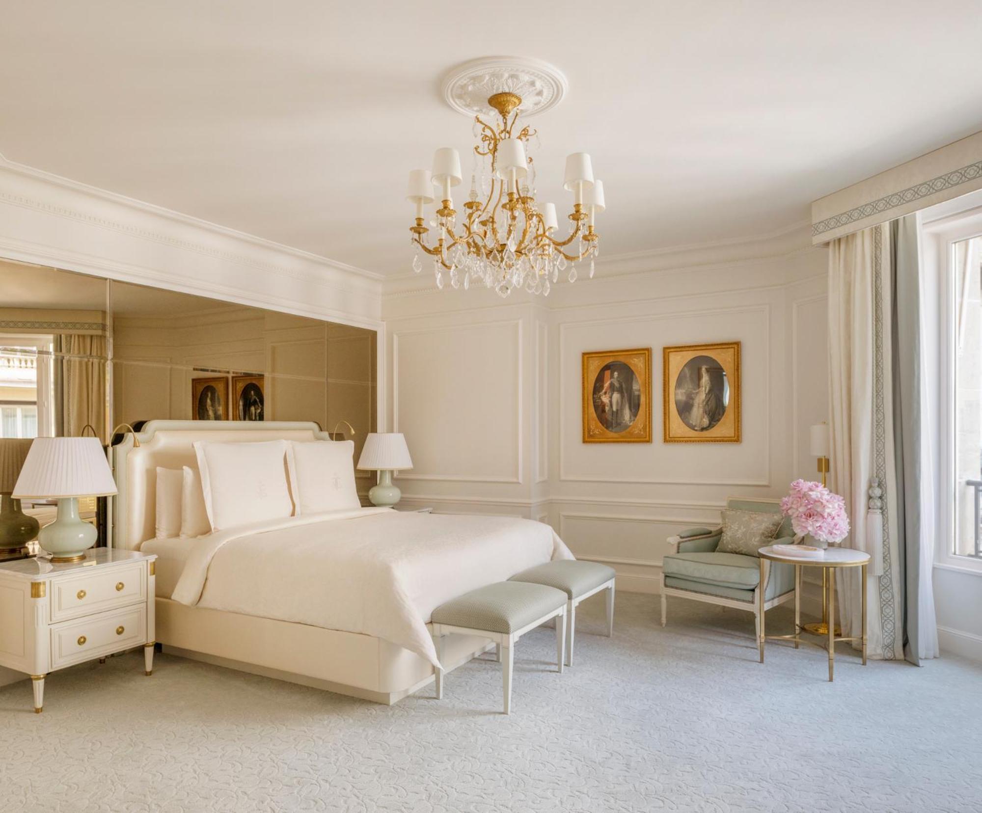 Four Seasons George V Hotel