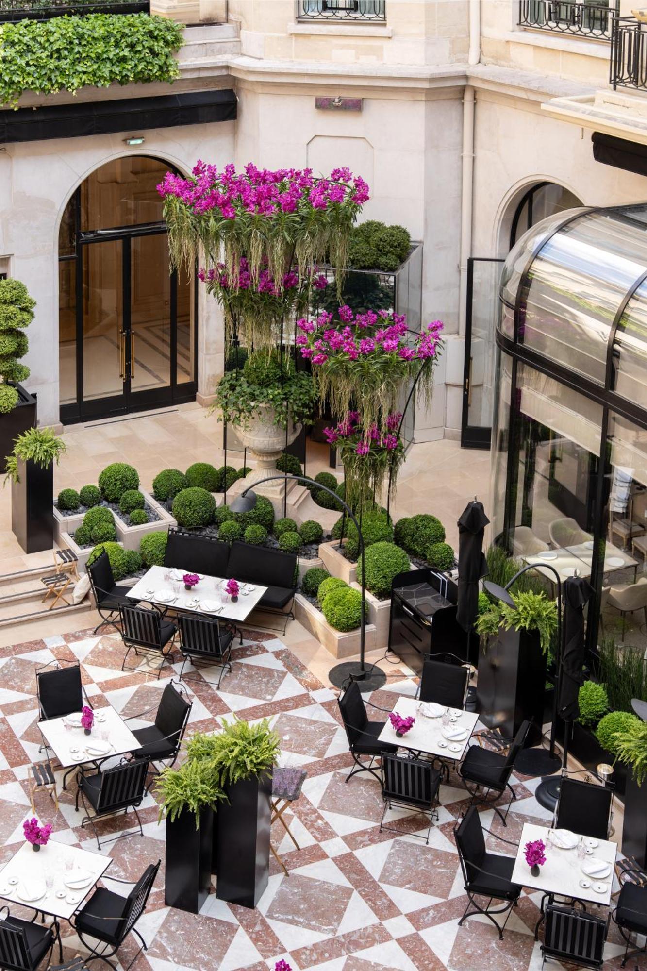 Four Seasons George V Hotel Paris