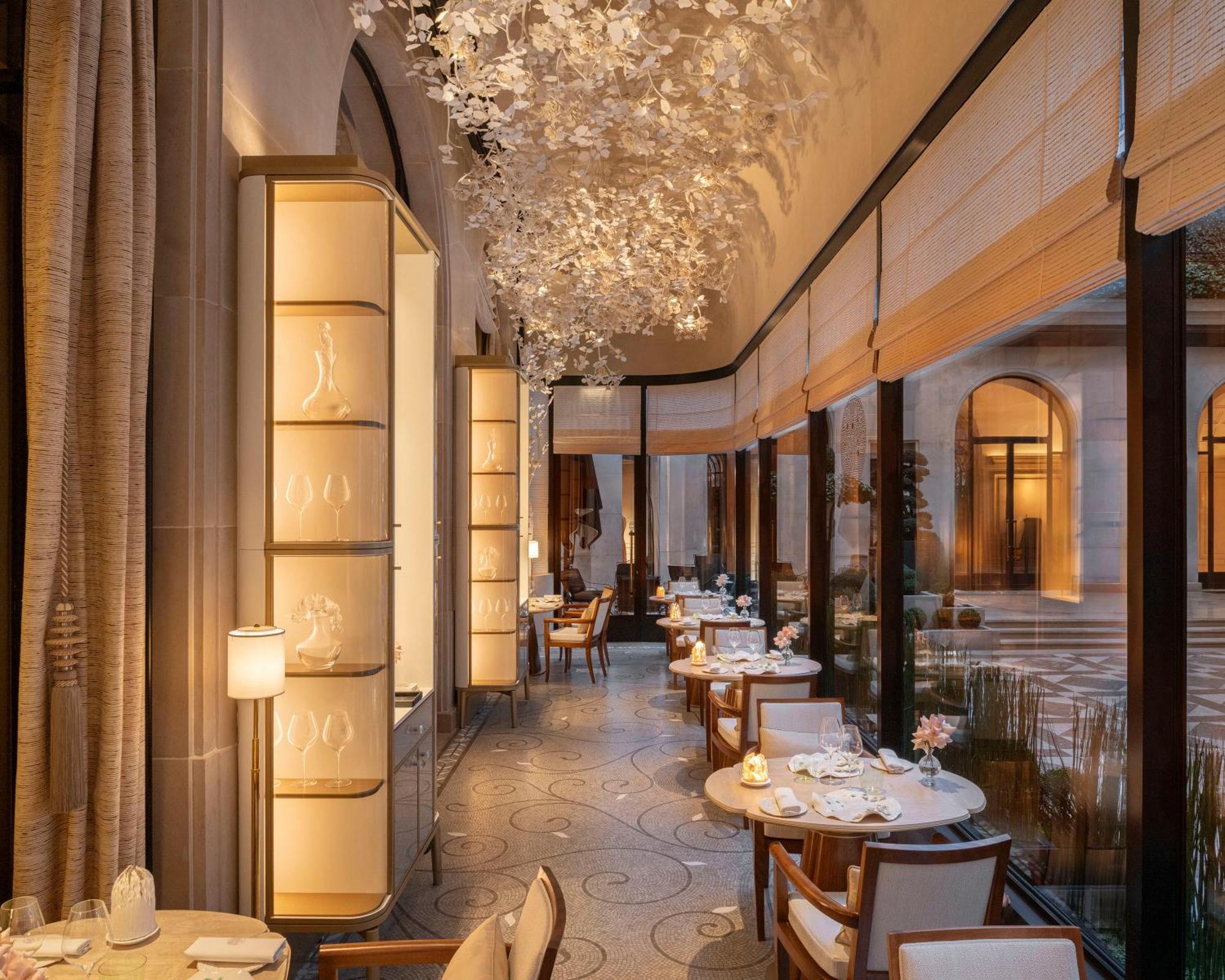 Four Seasons George V