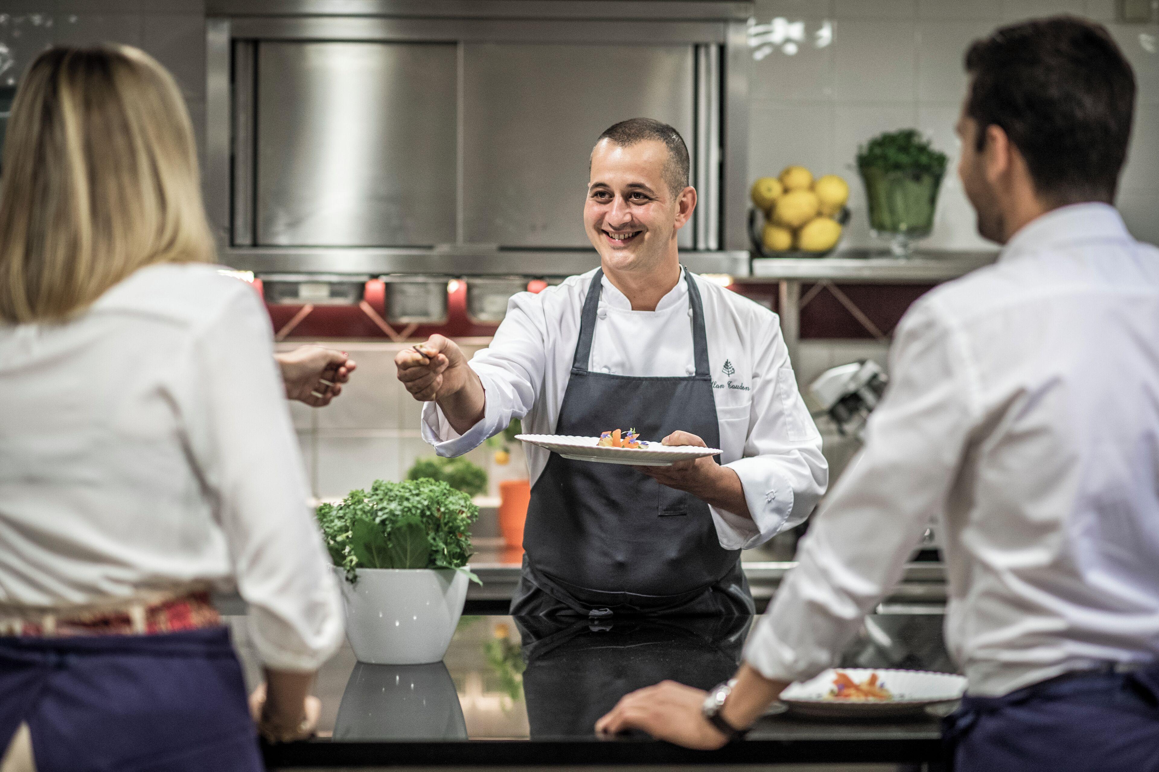 Four Seasons George V 5*