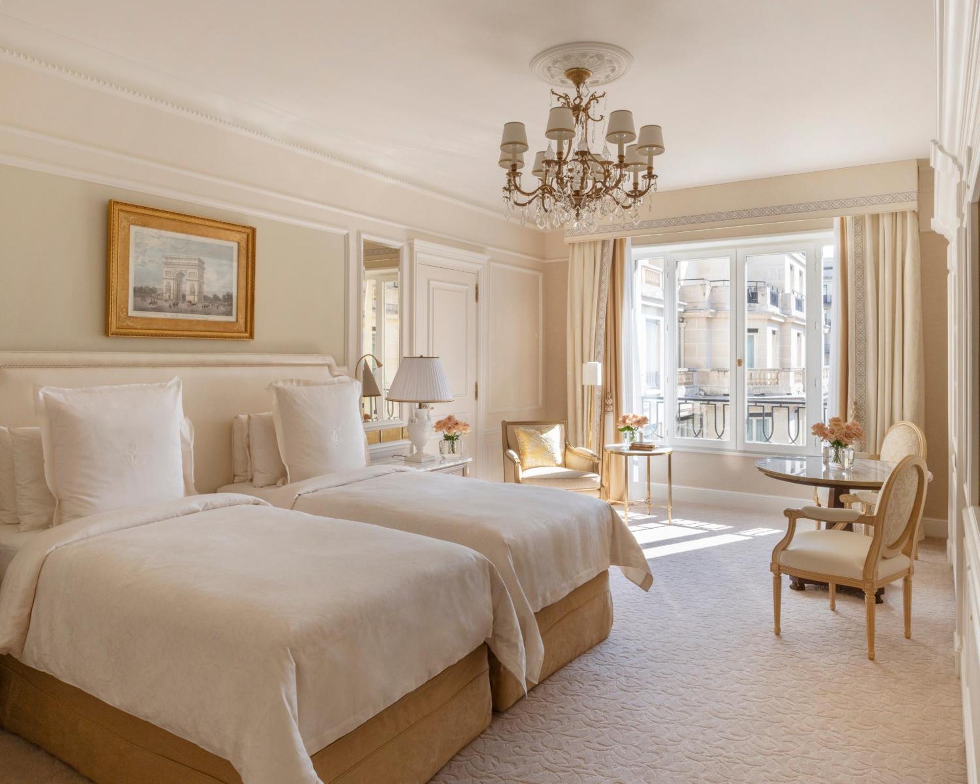 Four Seasons George V